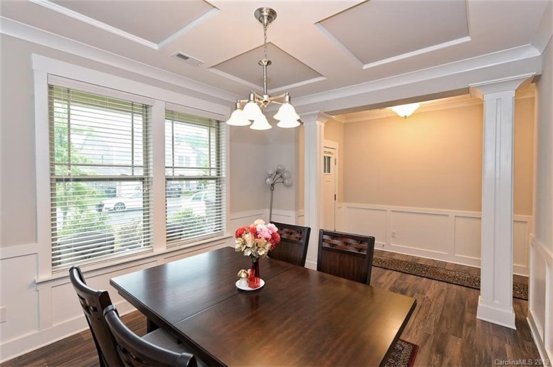 Property image 5 at 10015 Michael Crossing Drive, Charlotte, NC 28213