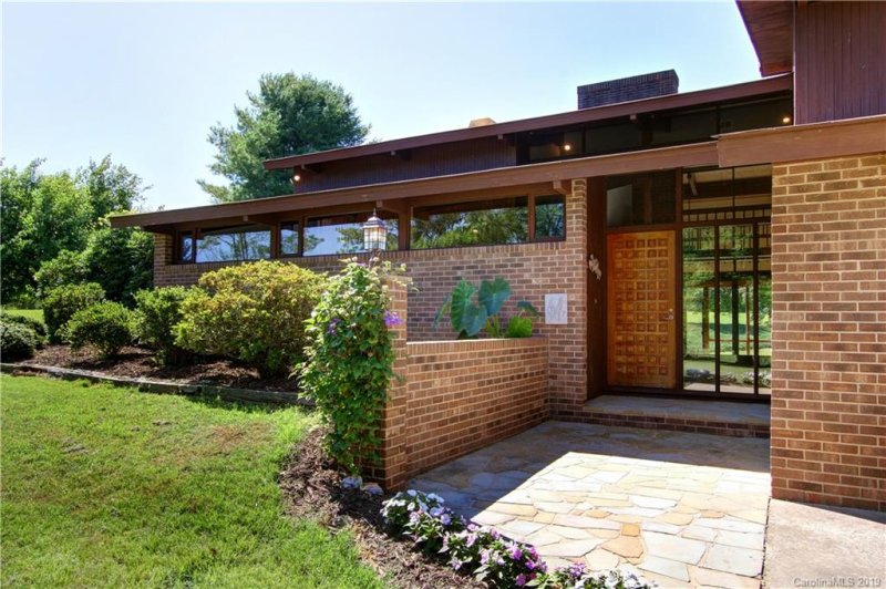 Property image 5 at 190 Country Drive, Statesville, NC 28625