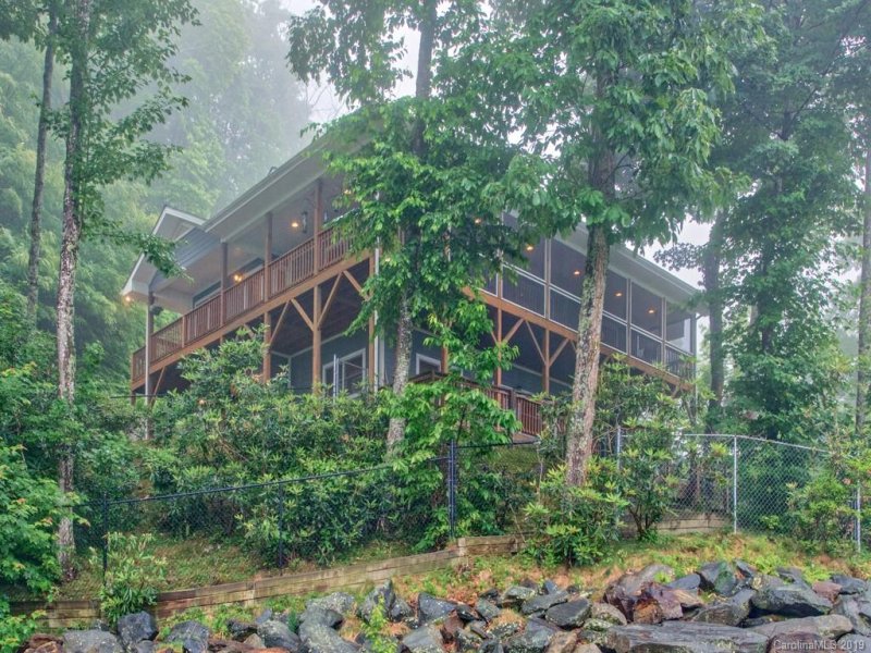 Property image 2 at 545 Wild Cat Run, Maggie Valley, NC 28751