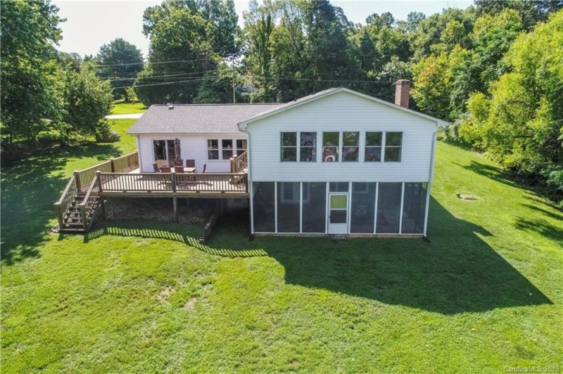 Property image 4 at 204 Ponderosa Circle, Mooresville, NC 28117