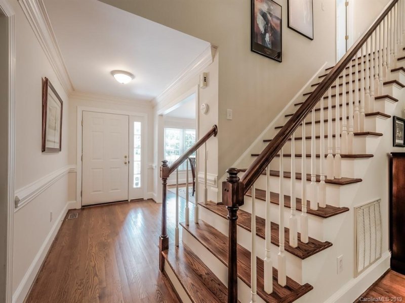 Property image 3 at 6600 Shaftesbury Road, Charlotte, NC 28270