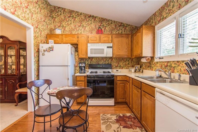 Property image 2 at 401 Wellington Hills Circle, Salisbury, NC 28147