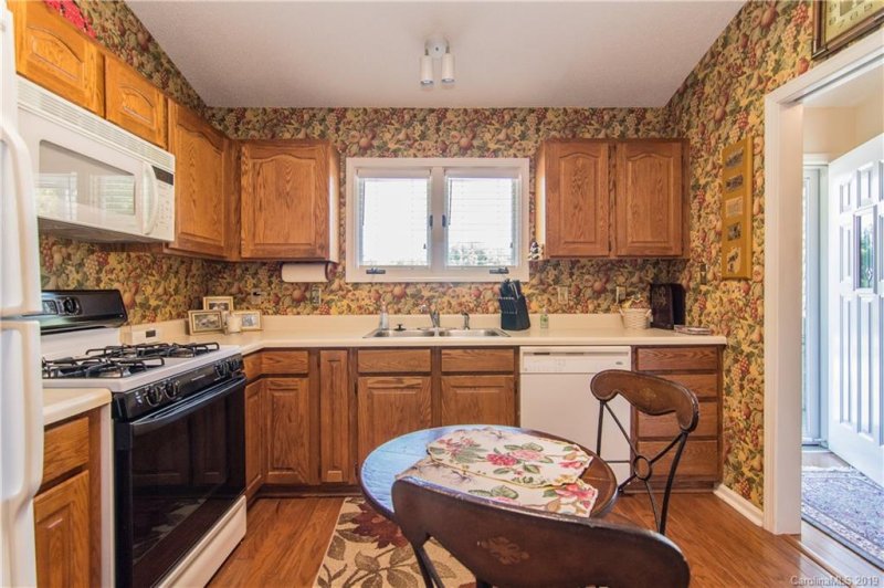 Property image 3 at 401 Wellington Hills Circle, Salisbury, NC 28147