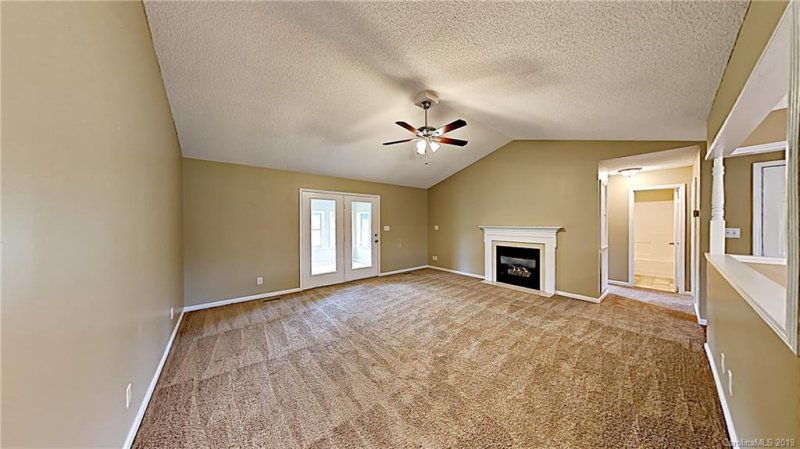 Property image 3 at 105 Benjamin Court, Shelby, NC 28152