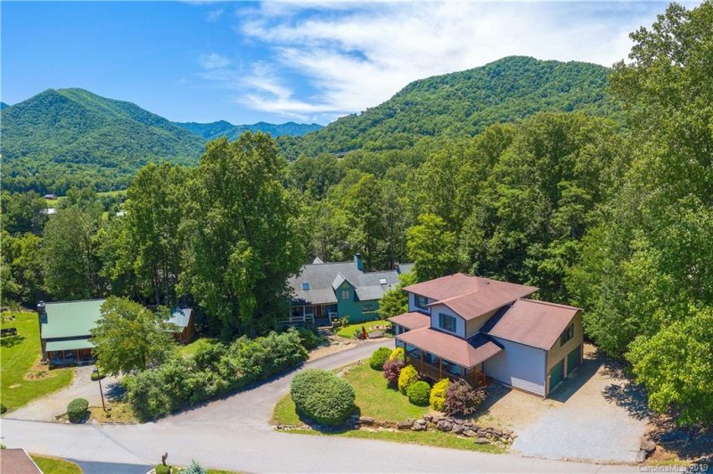 Property image 5 at 129 Valley Creek Drive, Maggie Valley, NC 28751