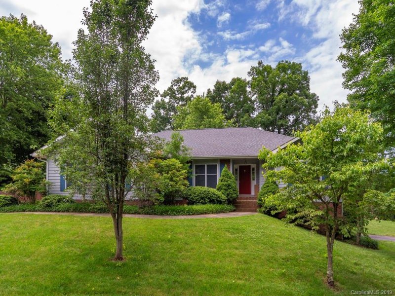 238 Foxfire Estates Circle