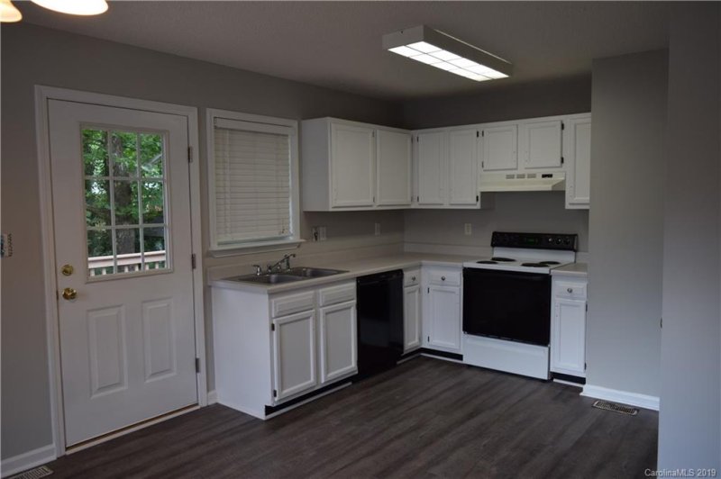 Property image 5 at 366 Wakemeadow Place, Concord, NC 28027