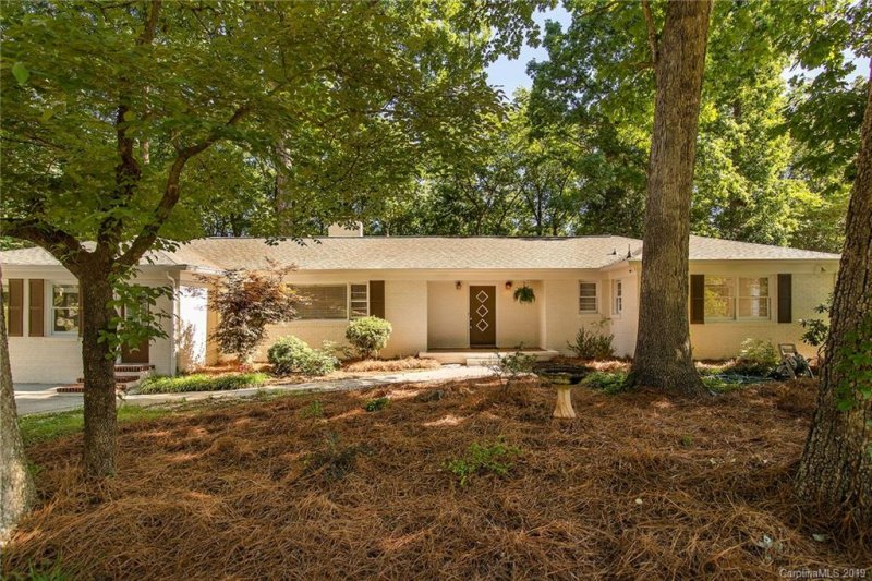 6309 Cedar Croft Drive