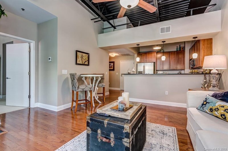 Property image 2 at 720 Governor Morrison Street, Charlotte, NC 28211