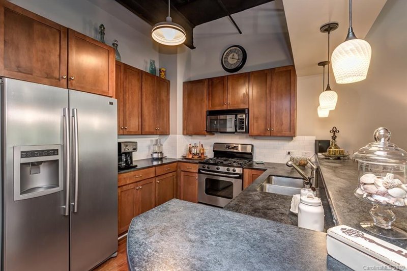 Property image 5 at 720 Governor Morrison Street, Charlotte, NC 28211