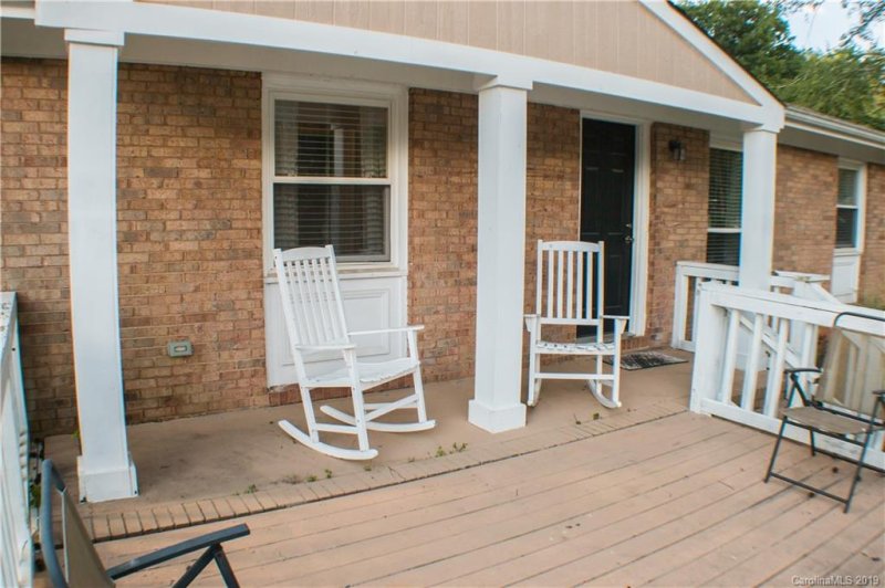 Property image 2 at 1009 Dunleigh Drive, Charlotte, NC 28214