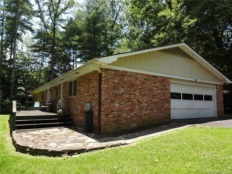 Property image 3 at 146 E Laurel Lane, Etowah, NC 28729