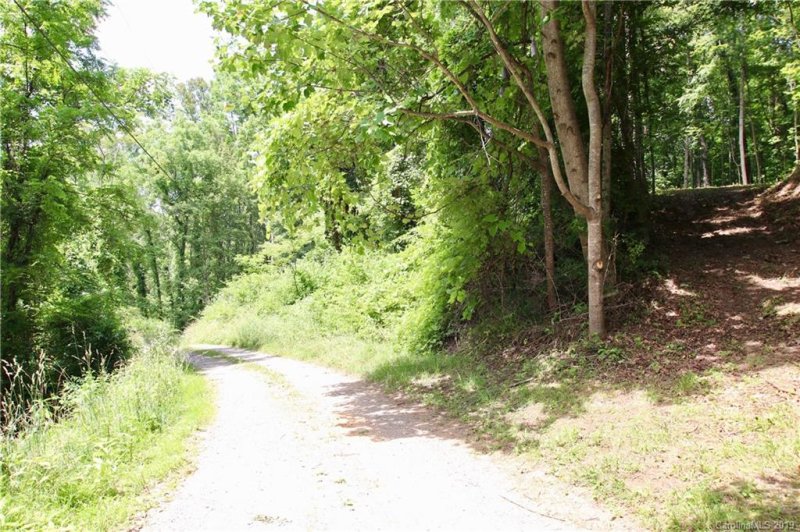 Property image 4 at 551 Tree Top Lane, Waynesville, NC 28785