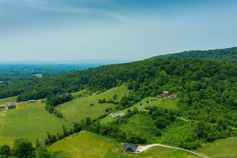 Property image 5 at 3 Serenity Mountain Lane, Mars Hill, NC 28754