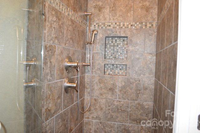 Property image 2 at 325 Buford Drive, Landis, NC 28088