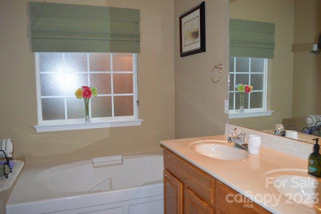 Property image 3 at 325 Buford Drive, Landis, NC 28088