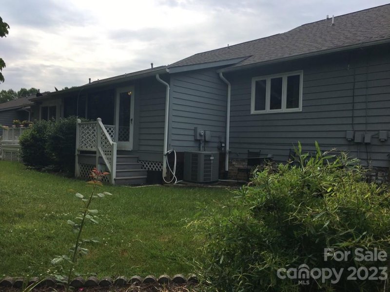 Property image 3 at 702 Wellington Hills Circle, Salisbury, NC 28147