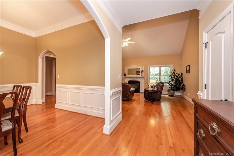 Property image 5 at 1402 Doe Ridge Lane, Fort Mill, SC 29715
