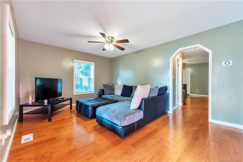 Property image 3 at 40 Eleventh Street, Belmont, NC 28012