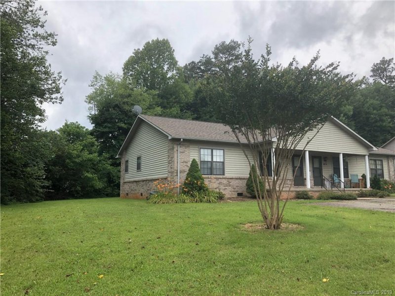 110 108 Whispering Pines Drive