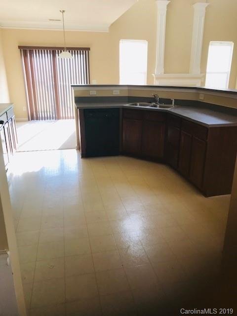 Property image 5 at 6615 Goldenwillow Drive, Charlotte, NC 28215