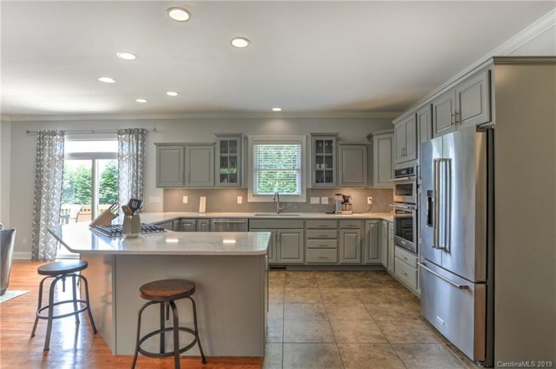 Property image 5 at 110 Yarrow Lane, Candler, NC 28715