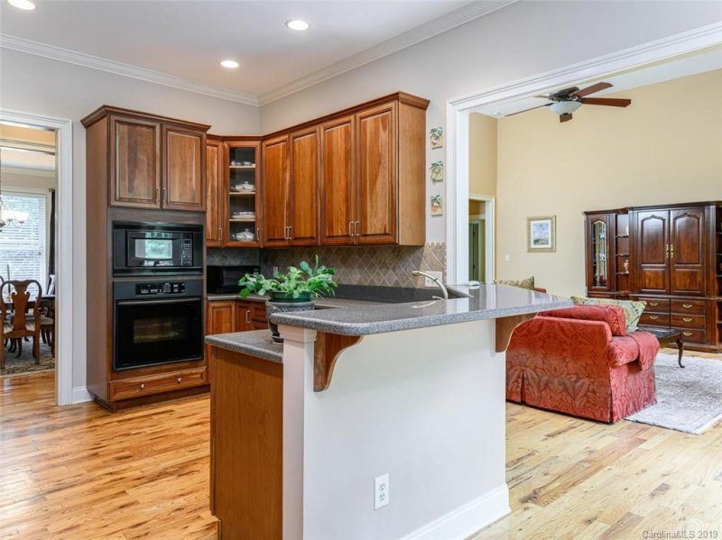 Property image 2 at 53 Gaston Mountain Road, Asheville, NC 28806