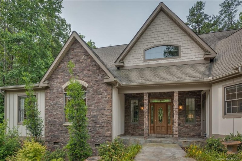 Property image 2 at 42 Forest Ridge Lane, Tryon, NC 28782