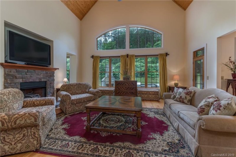 Property image 5 at 42 Forest Ridge Lane, Tryon, NC 28782