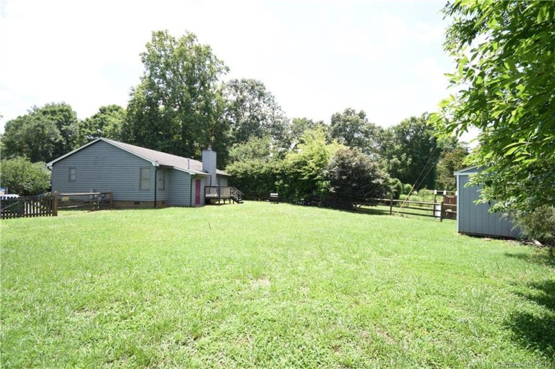 Property image 3 at 8003 Gera Emma Drive, Charlotte, NC 28215