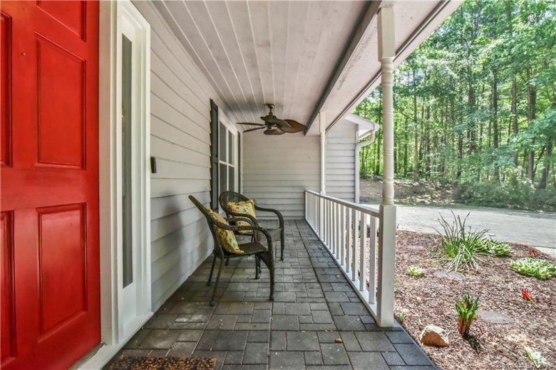 Property image 3 at 348 Dogwood Road, Candler, NC 28715