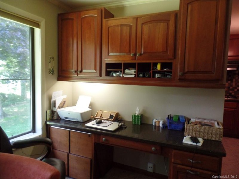 Property image 5 at 112 Brentwood Drive, Hendersonville, NC 28792