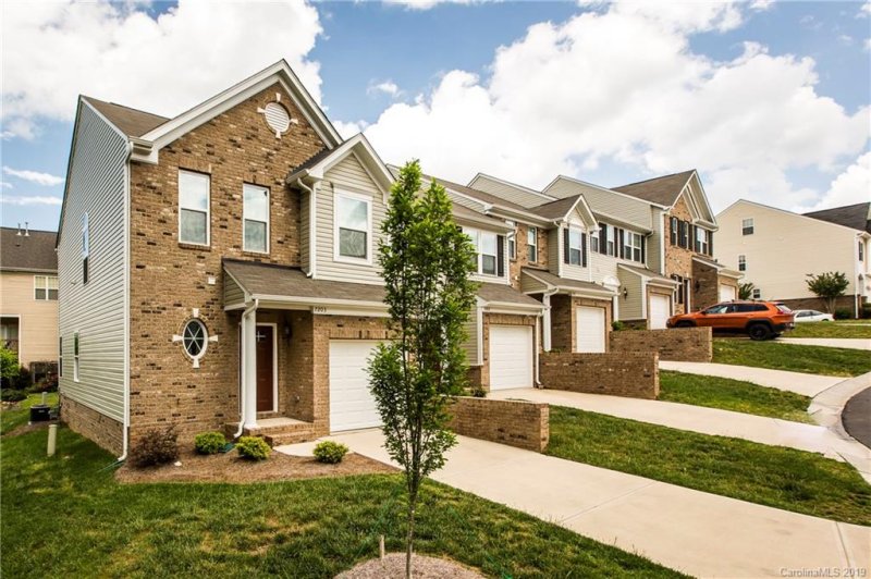 Property image 2 at 7203 Gallery Pointe Lane, Charlotte, NC 28269