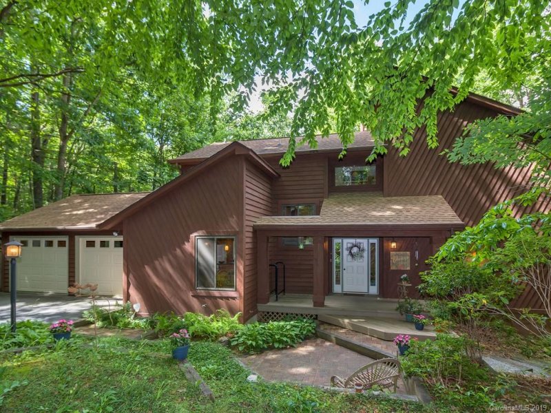 412 Timberlane Drive