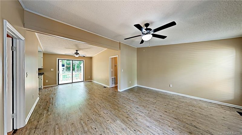 Property image 5 at 8220 Terra Linda Lane, Charlotte, NC 28215