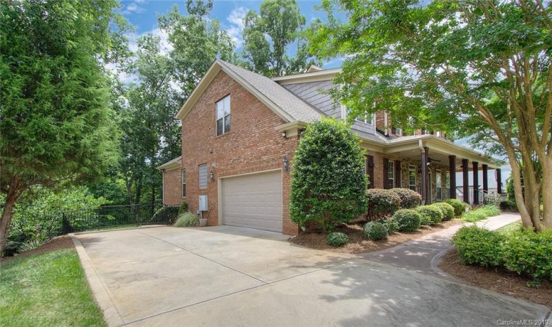 Property image 2 at 843 Abilene Lane, Fort Mill, SC 29715