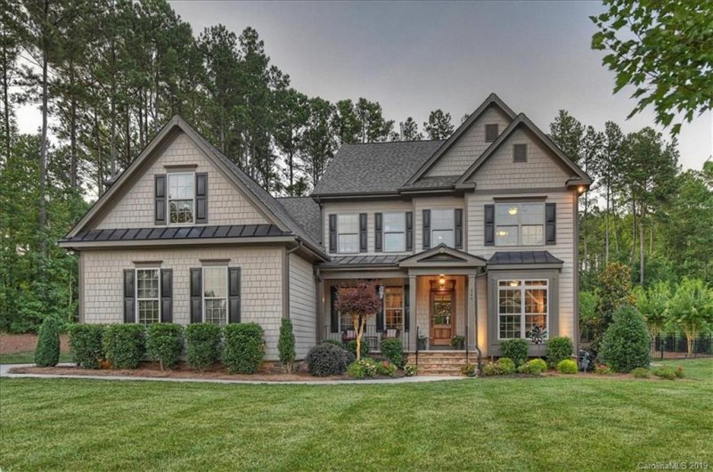 Property image 2 at 244 Cove Creek Loop, Mooresville, NC 28117