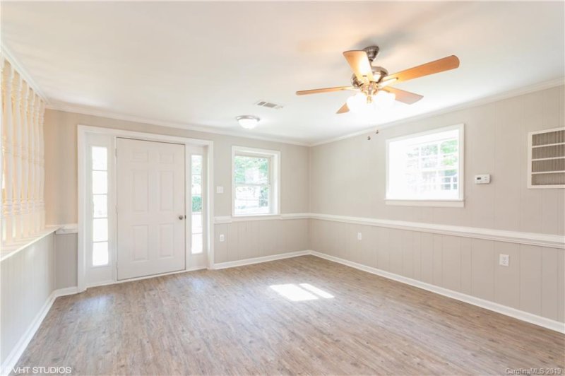 Property image 5 at 208 8th Avenue, New London, NC 28127