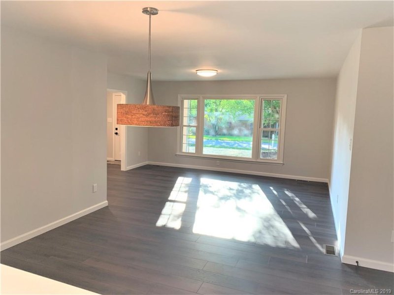 Property image 3 at 4612 Hood Drive, Charlotte, NC 28213