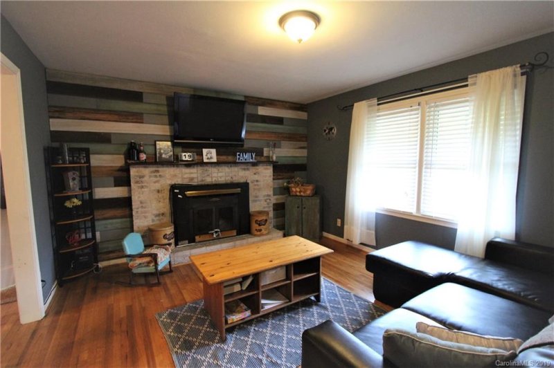 Property image 2 at 9232 Boylston Highway, Mills River, NC 28759