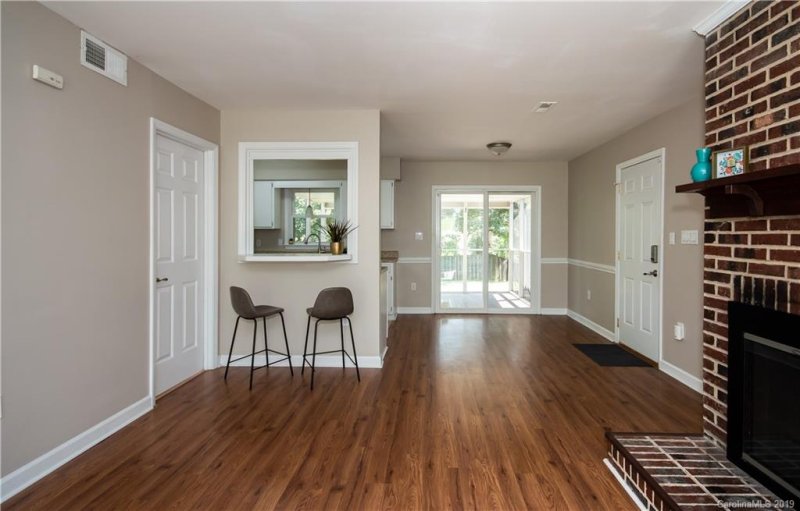 Property image 4 at 8318 Norcroft Drive, Charlotte, NC 28269