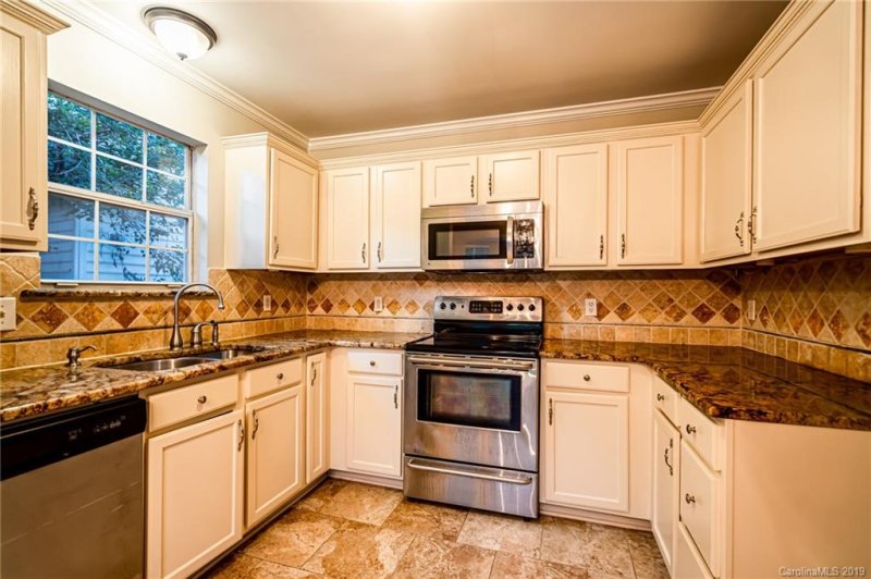 Property image 2 at 12314 Portrush Lane, Charlotte, NC 28273