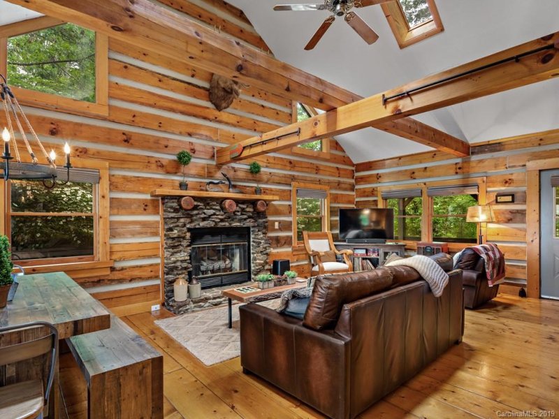 Property image 5 at 1477 Rixhaven Drive, Saluda, NC 28773