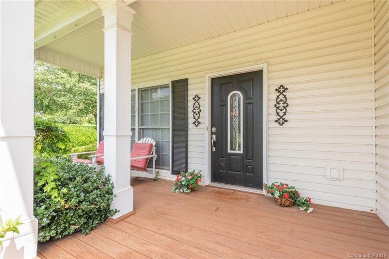 Property image 3 at 12 Eden Glen Road, Black Mountain, NC 28711