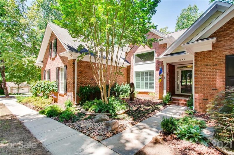 Property image 3 at 6143 Cedar Croft Drive, Charlotte, NC 28226