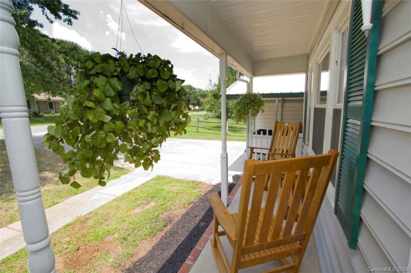 Property image 4 at 3449 Farm Lake Drive, Concord, NC 28027