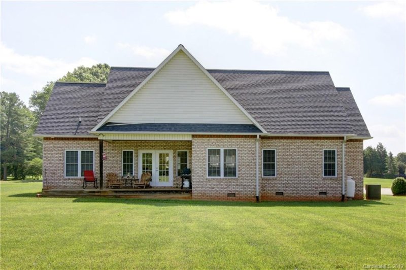 Property image 4 at 116 Postell Drive, Statesville, NC 28625