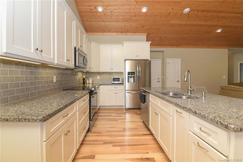 Property image 5 at 501 Stepping Stone Lane, Waynesville, NC 28786