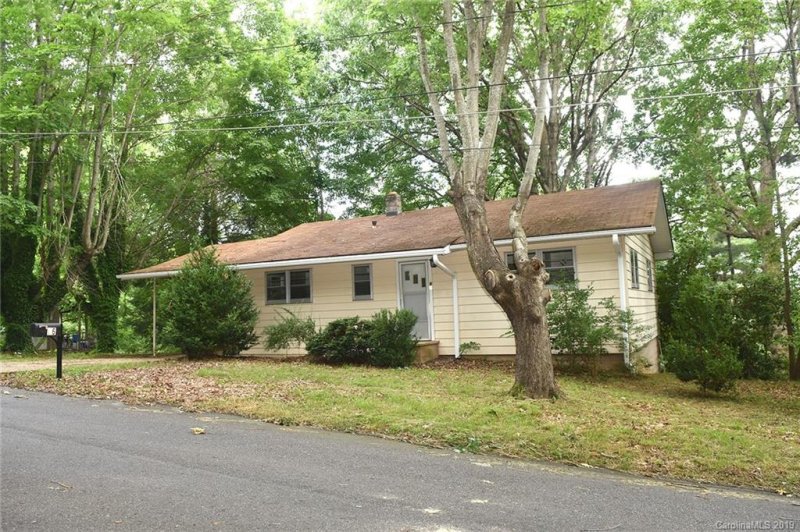 Property image 2 at 86 Ray Street, Waynesville, NC 28786