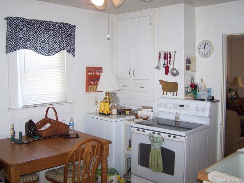 Property image 3 at 33 Liner Street, Waynesville, NC 28786